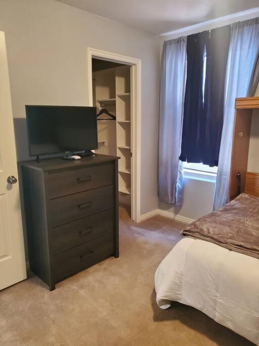 I Powell 3br, Jacuzzi, Bbq, Firepit Holiday home Page